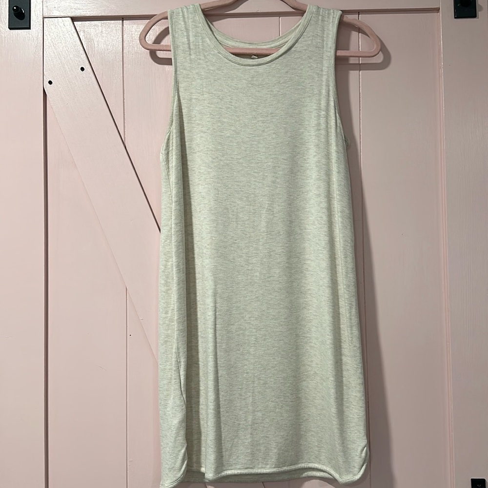 Women’s size M tan dress